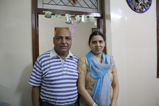 インドのホームステイ夫婦