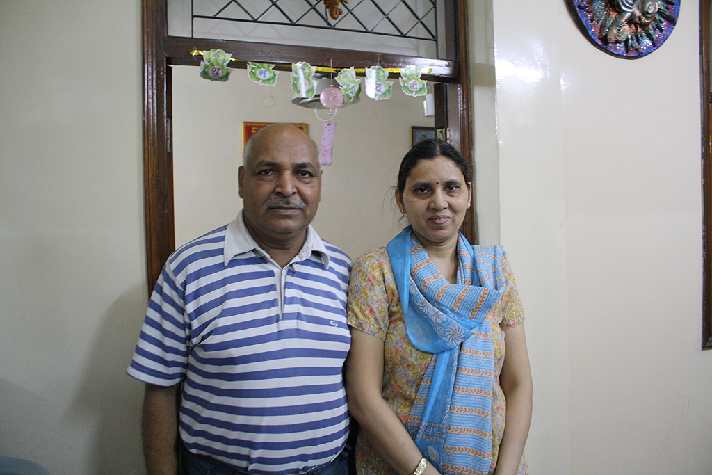 インドのホームステイ夫婦