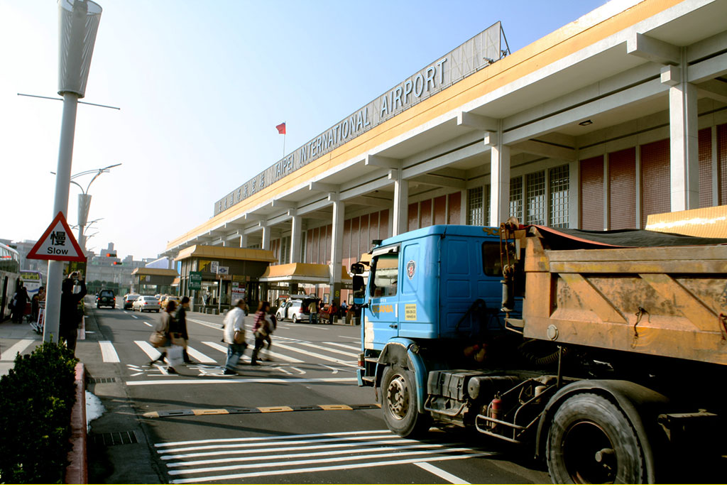 台北の松山空港