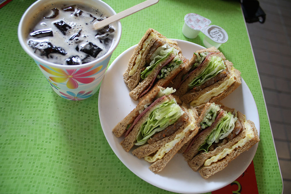 台北の早安！美芝城のサンドイッチ